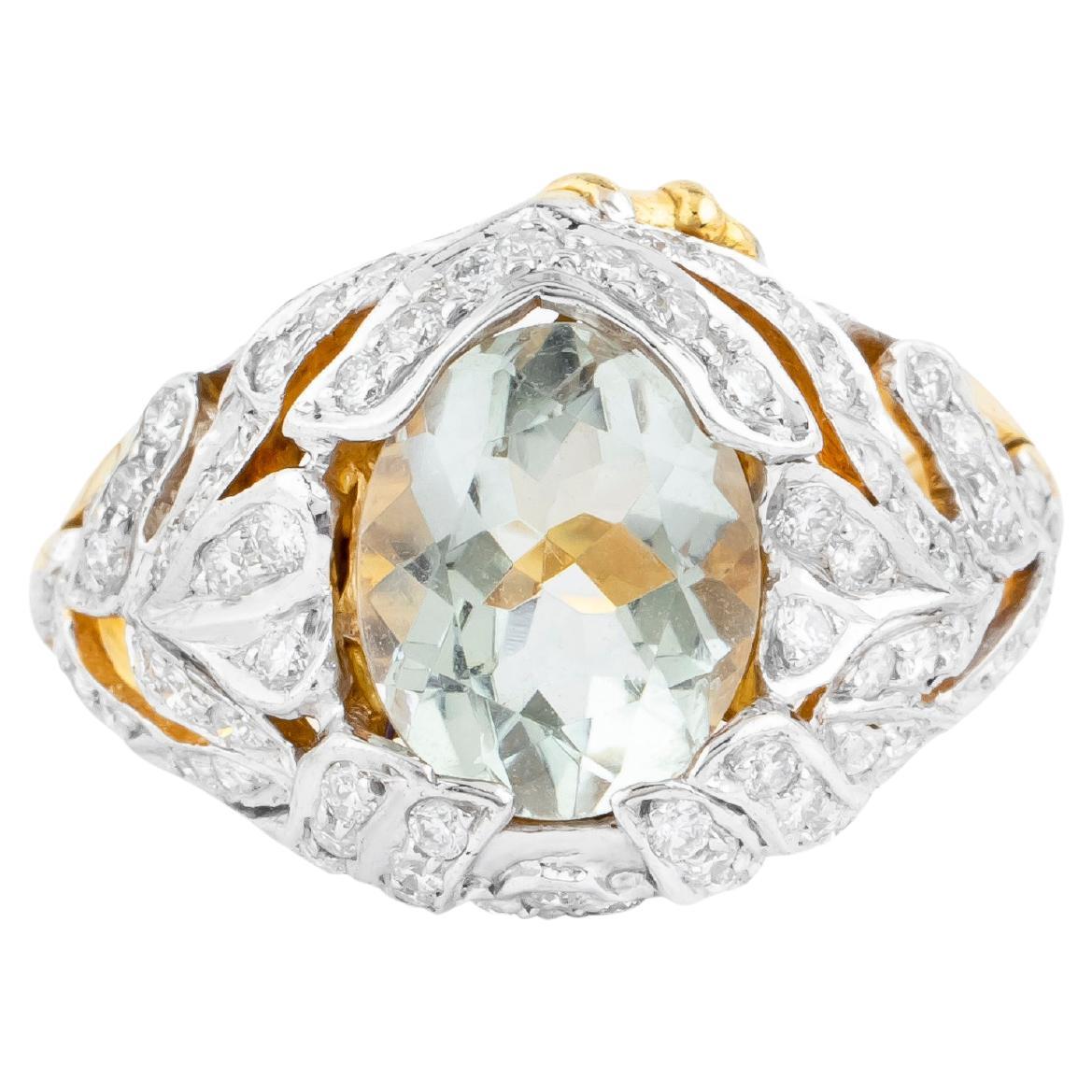 Anillo de moda de oro de 18 quilates, 6 quilates de amatista verde y diamante en venta