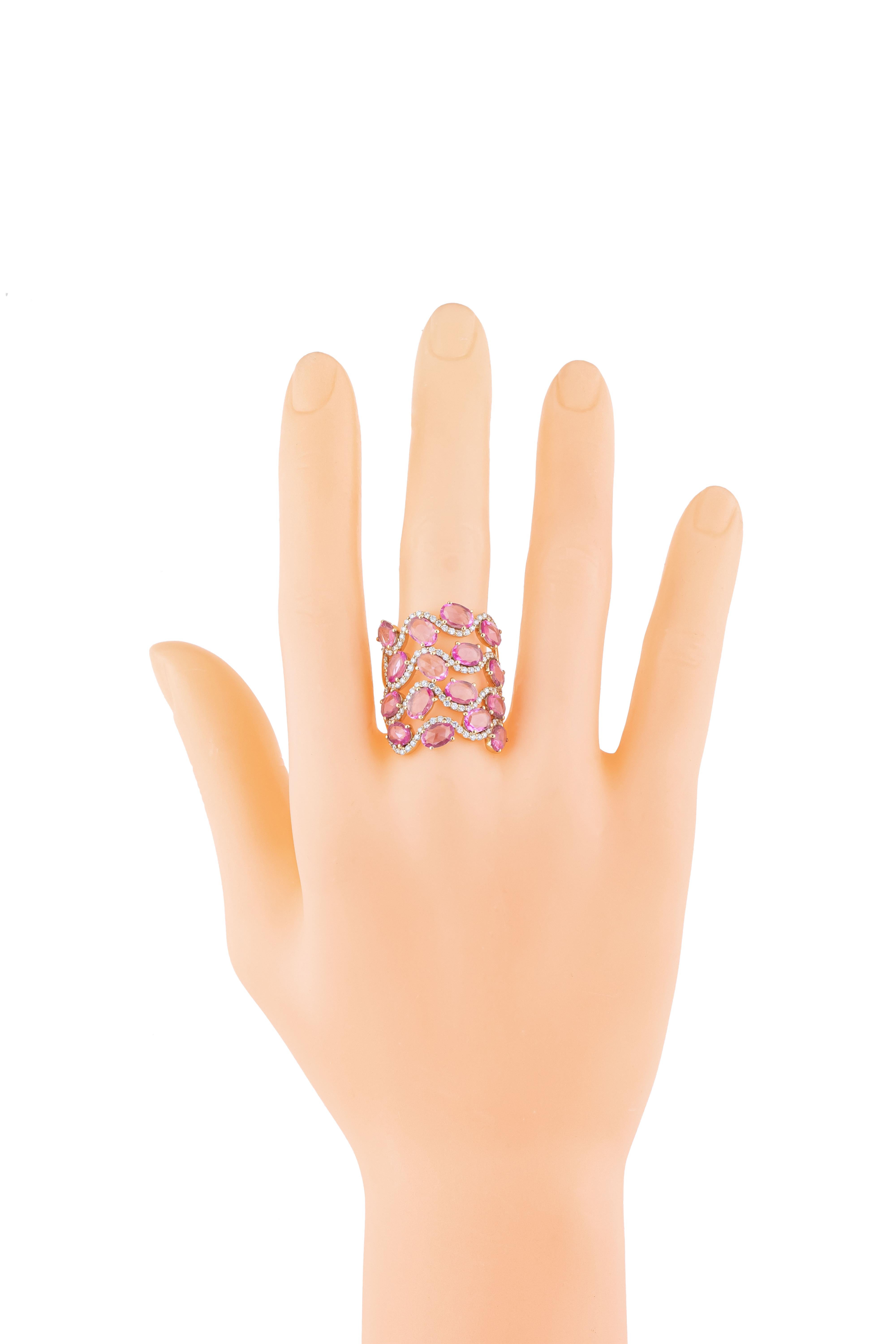Modern 18 Karat Gold 6.1 Carat Diamond and Pink Sapphire Statement Ring For Sale