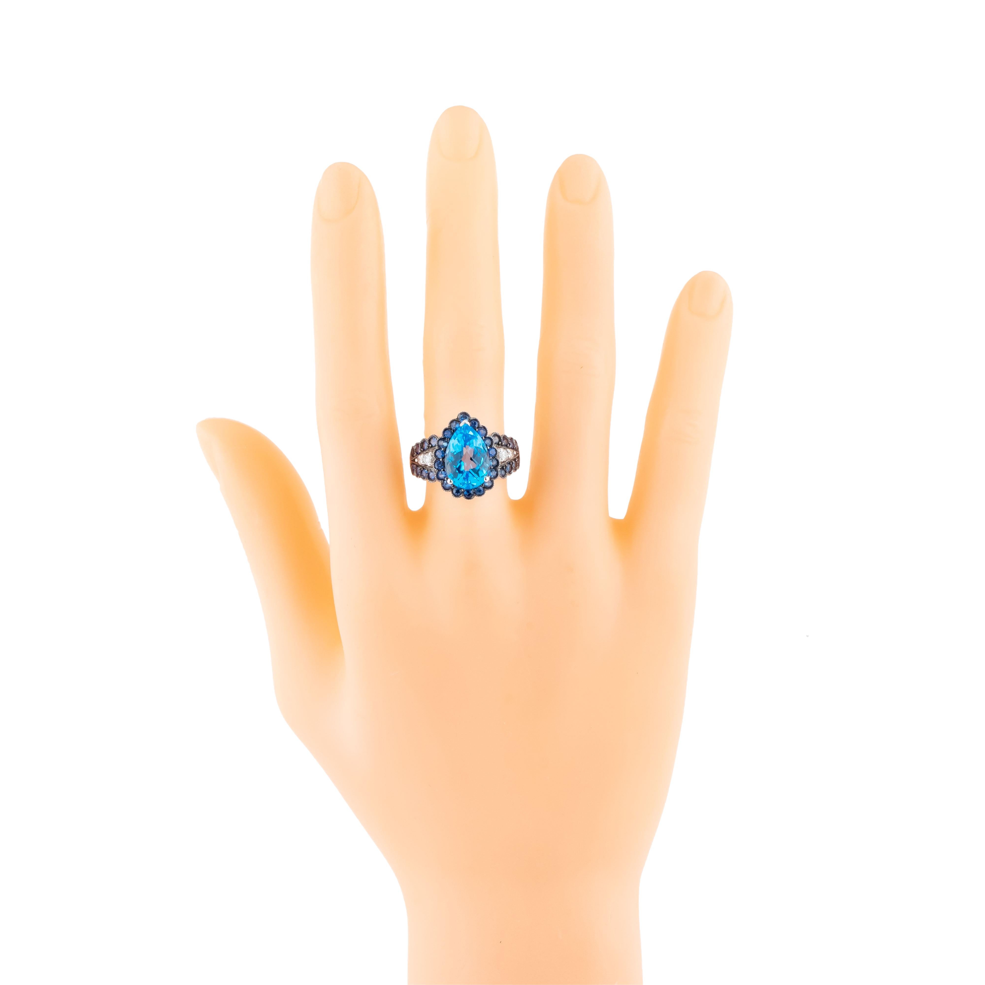 Women's 18 Karat Gold 6.21 Carats Color Stone and Diamond Cocktail Ring For Sale