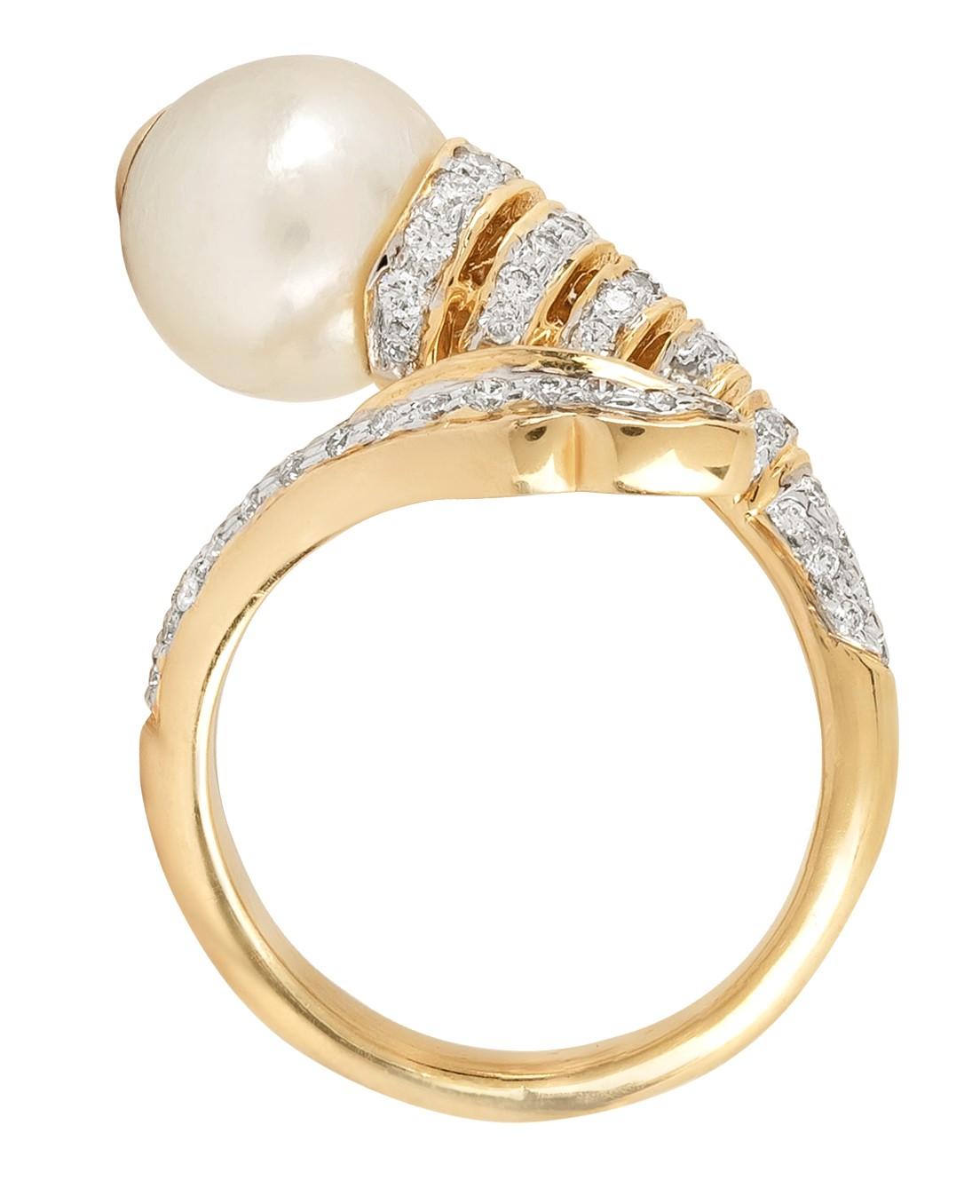 Women's 18 Karat Gold 6.25 Carat Diamond and Pearl Statement Ring  For Sale