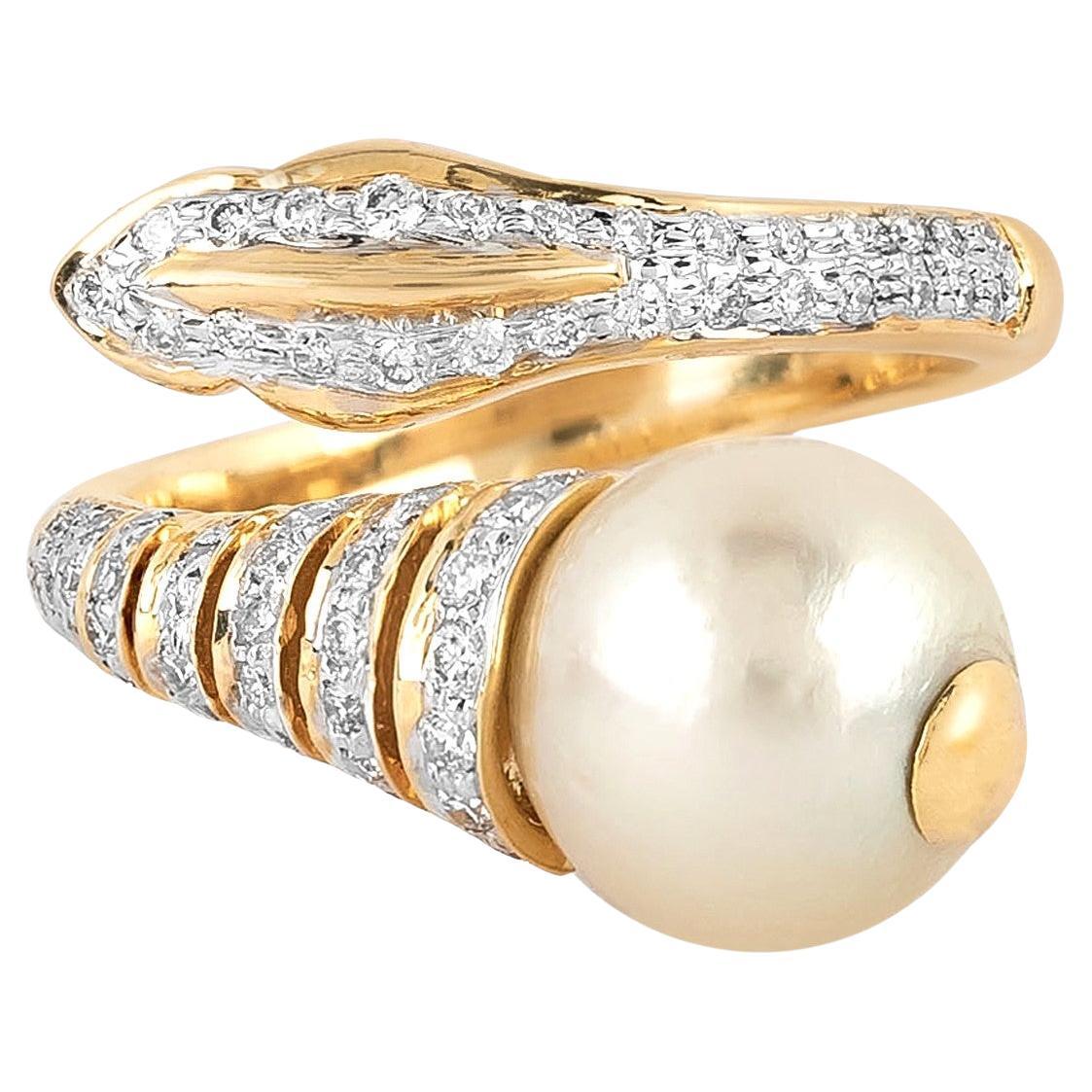18 Karat Gold 6.25 Carat Diamond and Pearl Statement Ring  For Sale