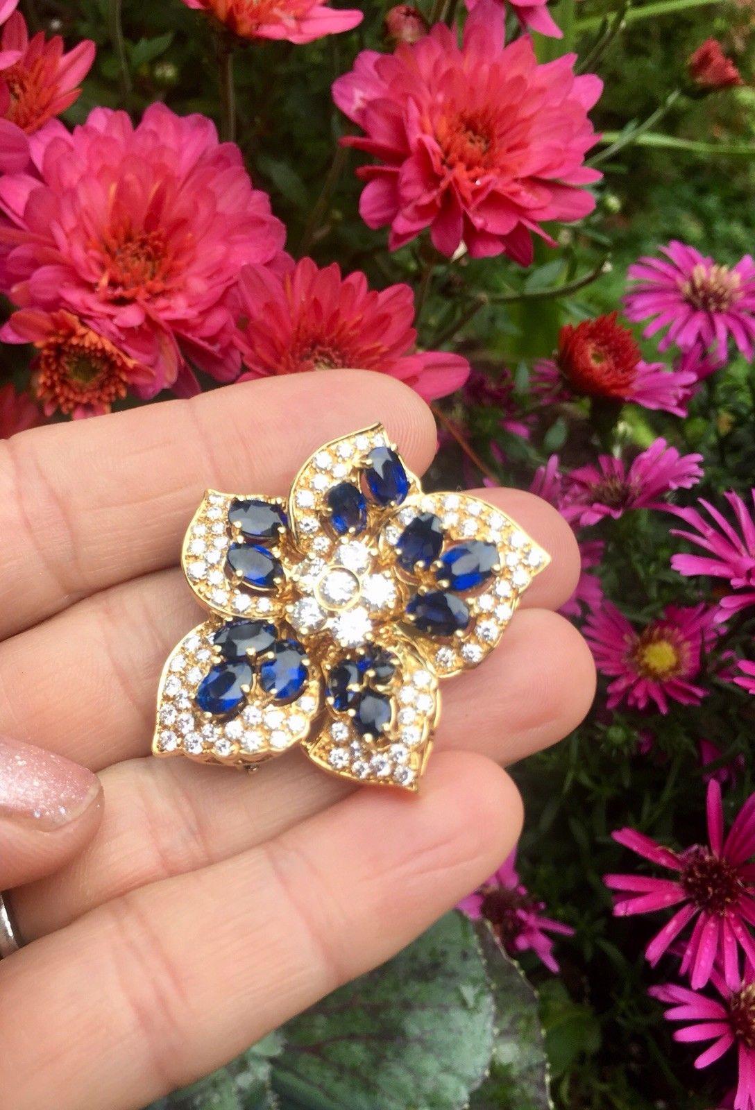 Women's 18 Karat Gold 6.50 Carat Sapphire VS Diamond Brooch Necklace Pendant