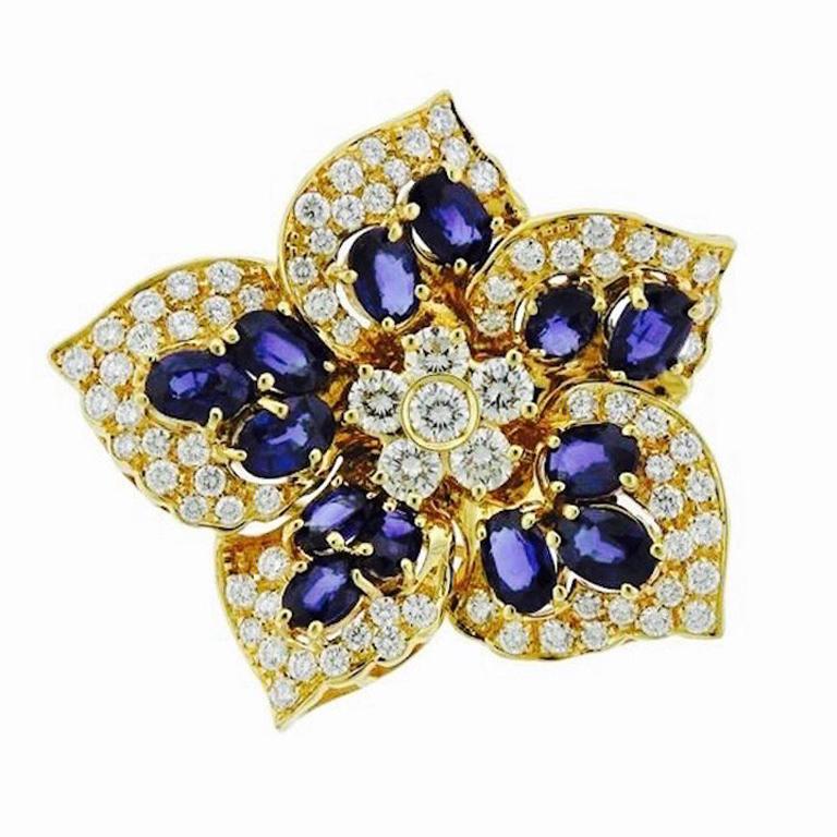 18 Karat Gold 6.50 Carat Sapphire VS Diamond Brooch Necklace Pendant