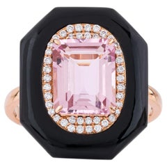 18 Karat Gold 7.03 Carat Diamond, Black Onyx and Morganite Solitaire Ring