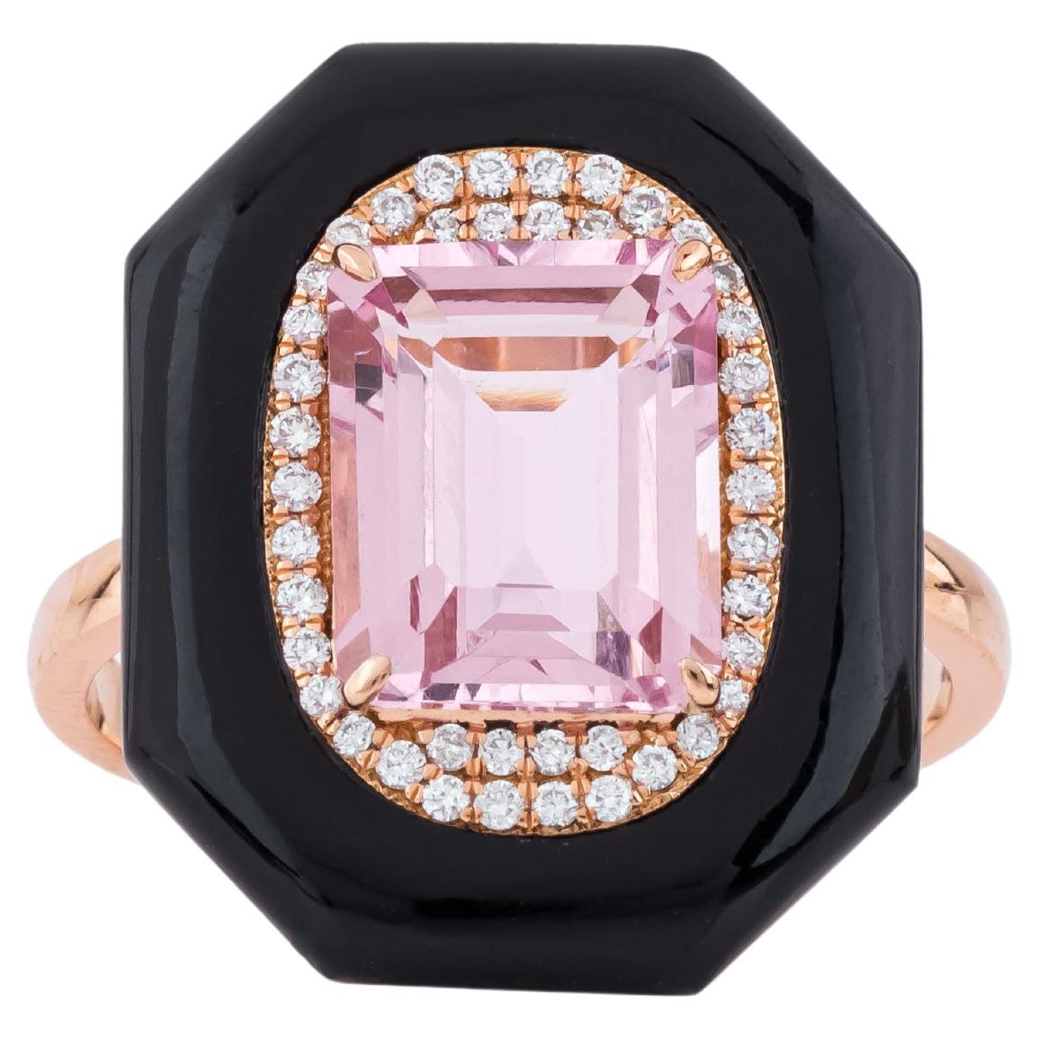 18 Karat Gold 7.03 Carat Diamond, Black Onyx and Morganite Solitaire Ring For Sale