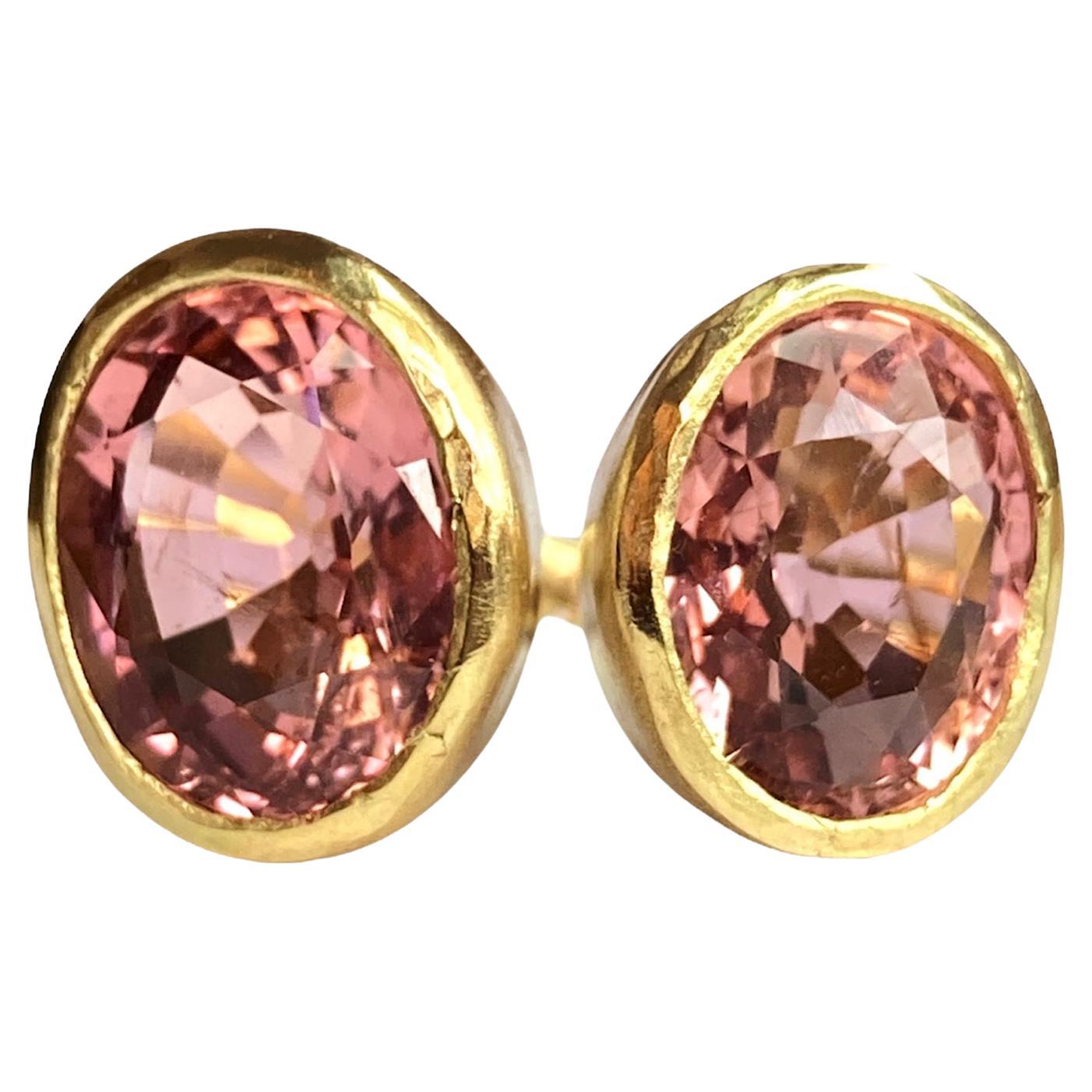 18 Karat Gold 7.15ct Double Oval Peach Pink Tourmaline Ring For Sale