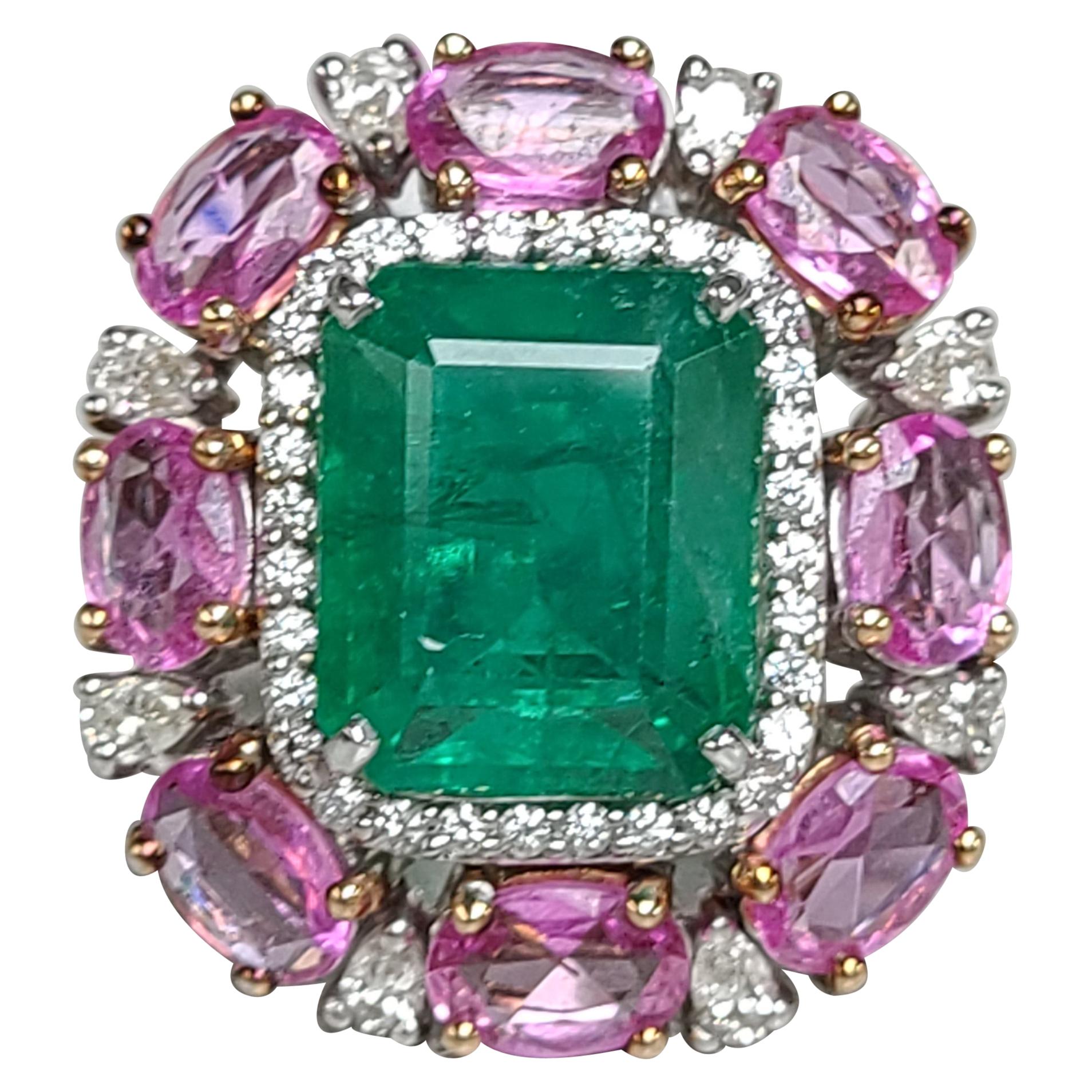 18 Karat Gold 7.24 Carat, Zambian Emerald and Pink Sapphire Cocktail Ring