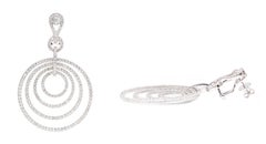 18 Karat Gold 7.26 Carat Brilliant-Cut Diamond Dangle Earrings in Modern Style
