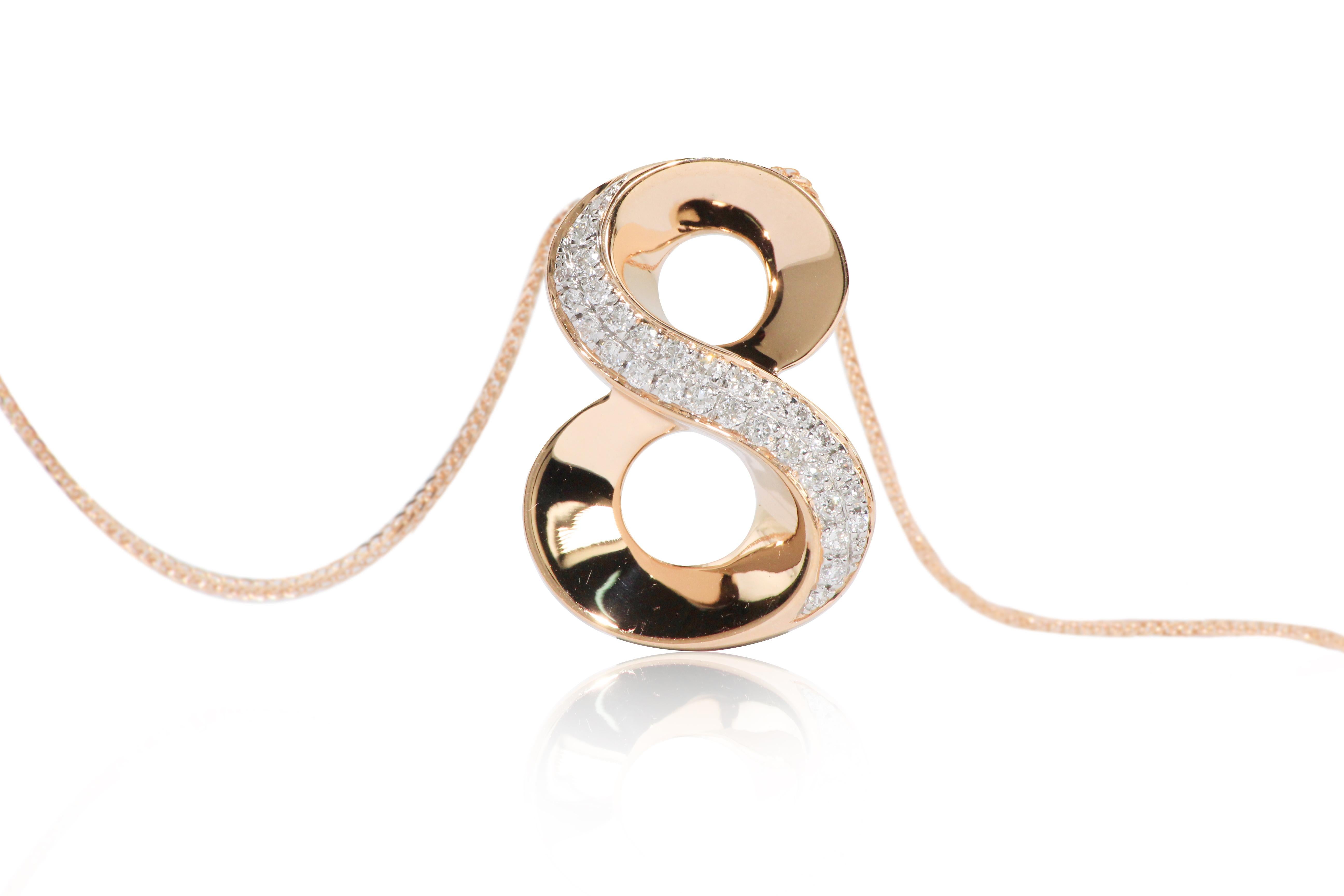 18 Karat Gold 8 Diamant-Anhänger mit Halskette (Brillantschliff) im Angebot