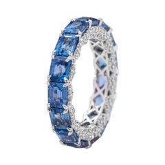 18 Karat Gold 8.81 Carat Emerald-Cut Sapphire and Diamond Eternity Band Ring