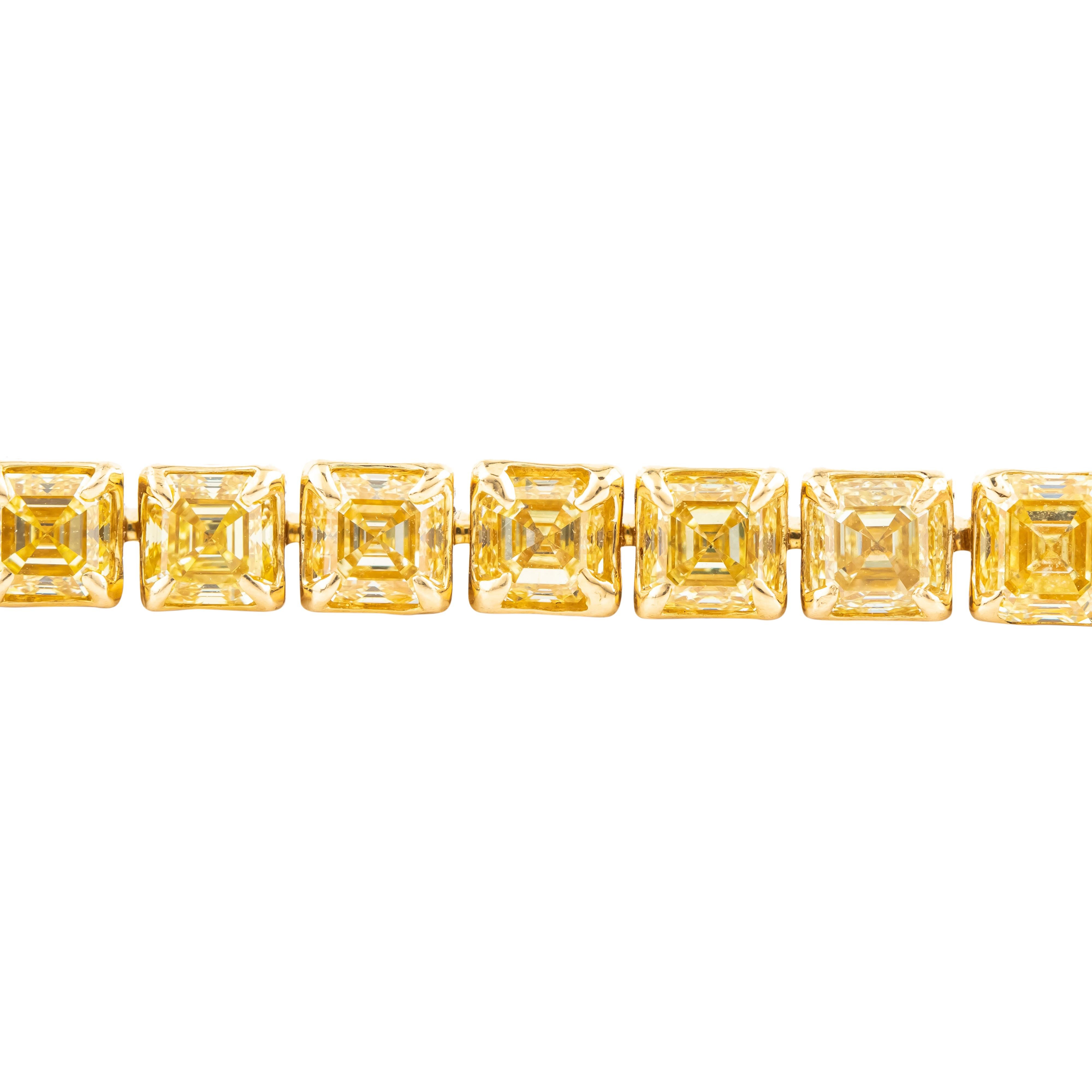 Moderno Bracciale tennis in oro 18 carati con diamante giallo da 8,95 carati in vendita