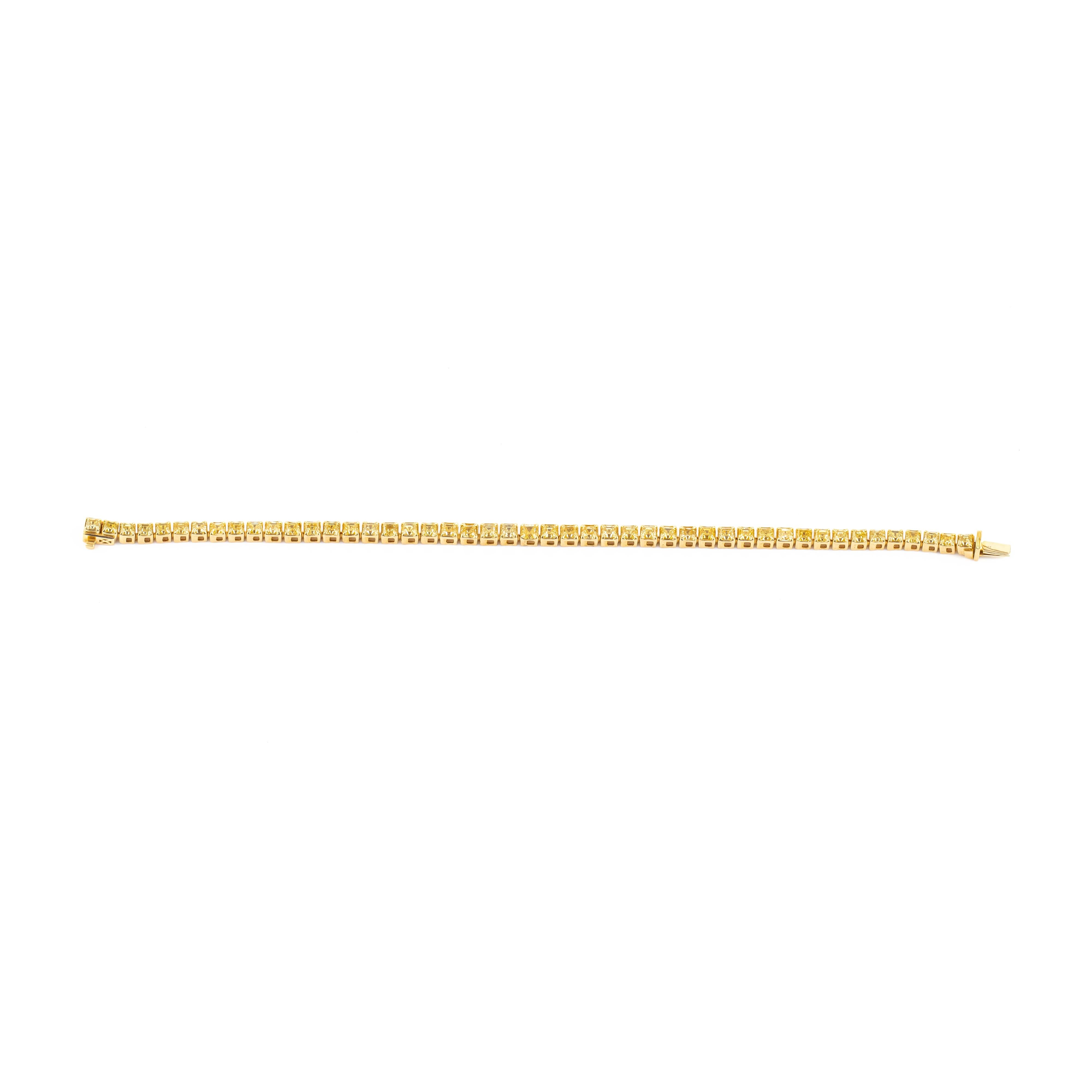 Taglio brillante Bracciale tennis in oro 18 carati con diamante giallo da 8,95 carati in vendita