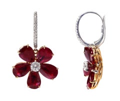 18 Karat Gold 9.15 Carats Ruby and Diamond Flower Drop Earrings