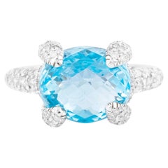 18 Karat Gold 9.26 Carats Blue Topaz and Diamond Solitaire Ring