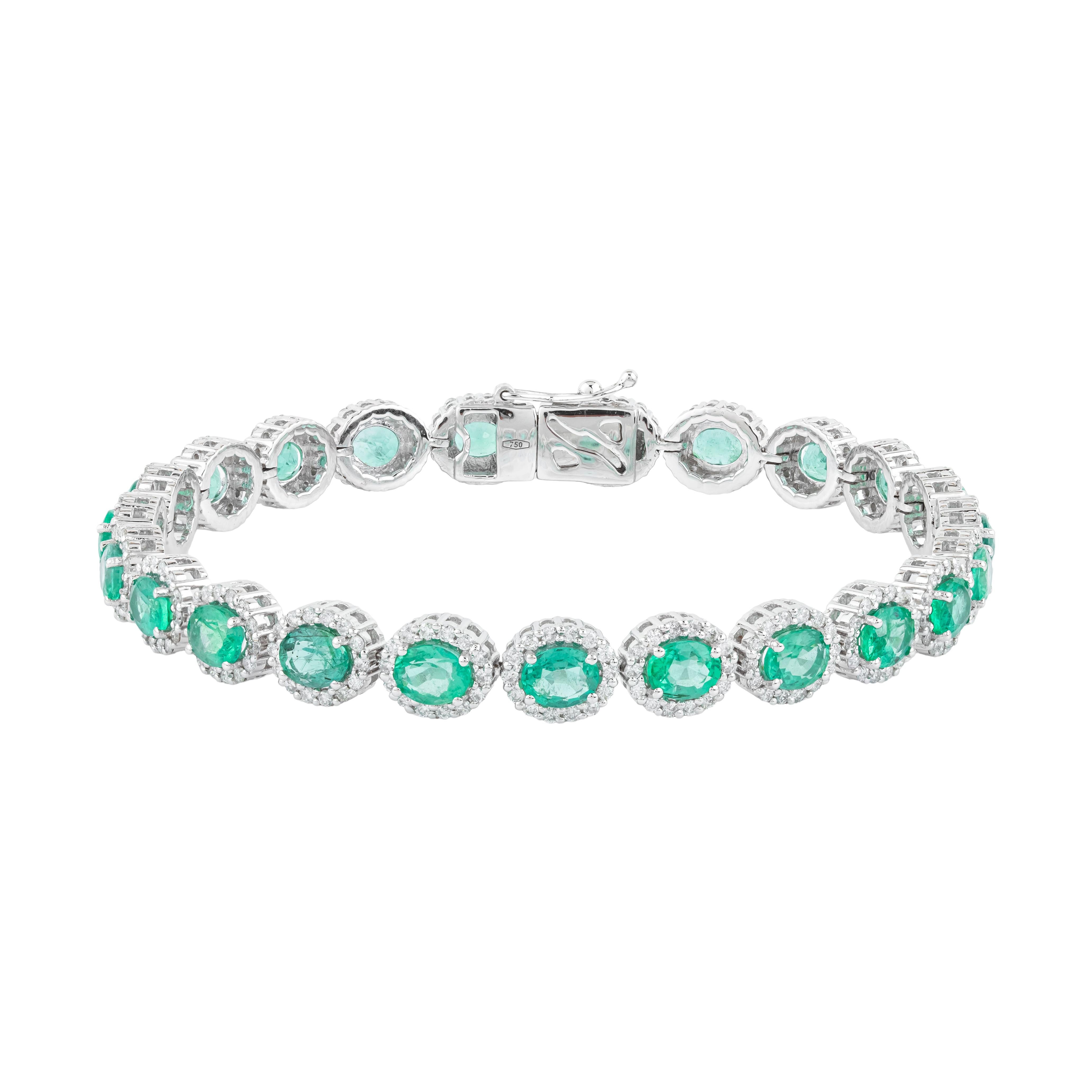 Donna Bracciale tennis in oro 18 carati con smeraldo e diamanti da 9,93 carati in vendita
