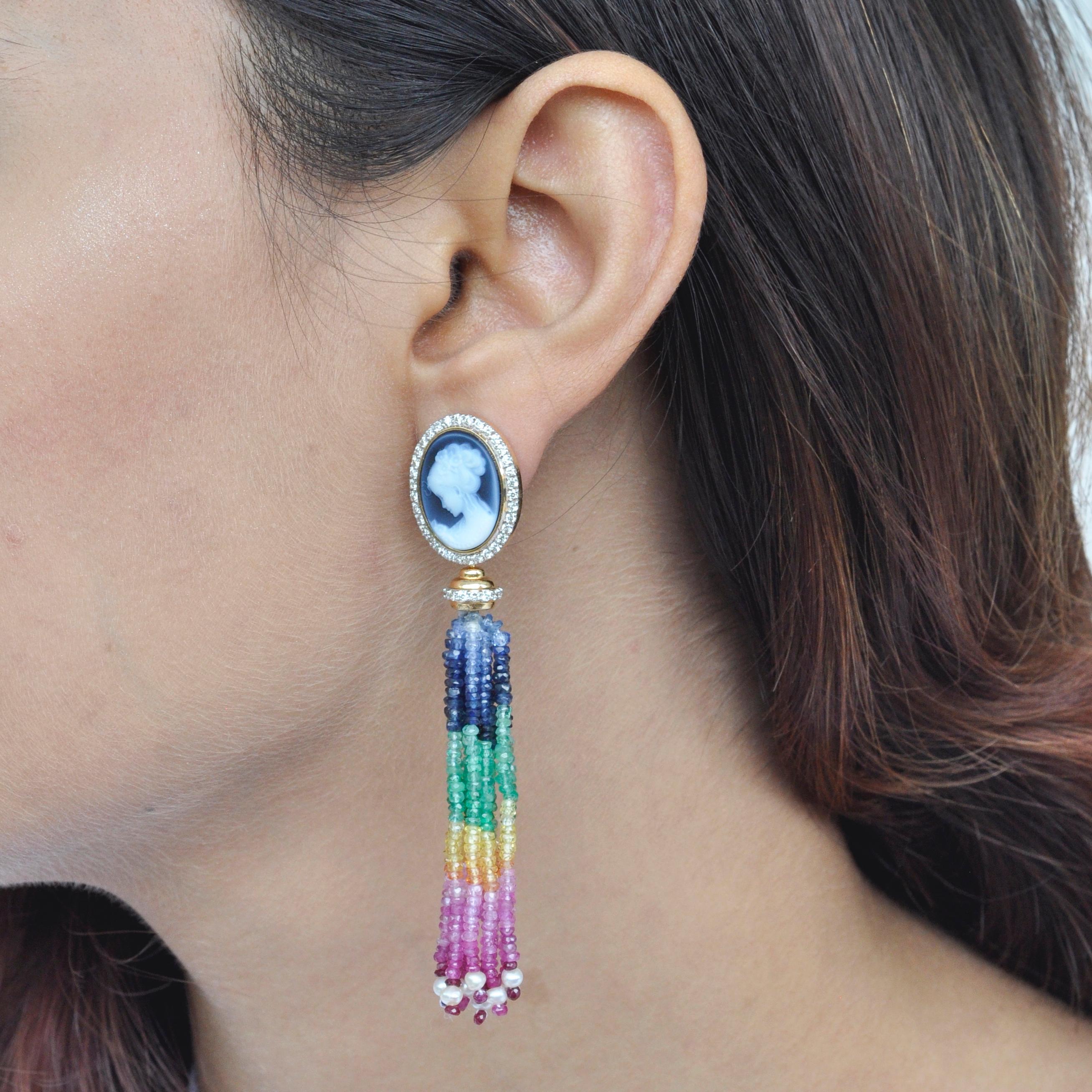 Orecchini in oro 18 carati con cammeo d'agata staccabili con zaffiro arcobaleno e diamante a nassa in vendita 4
