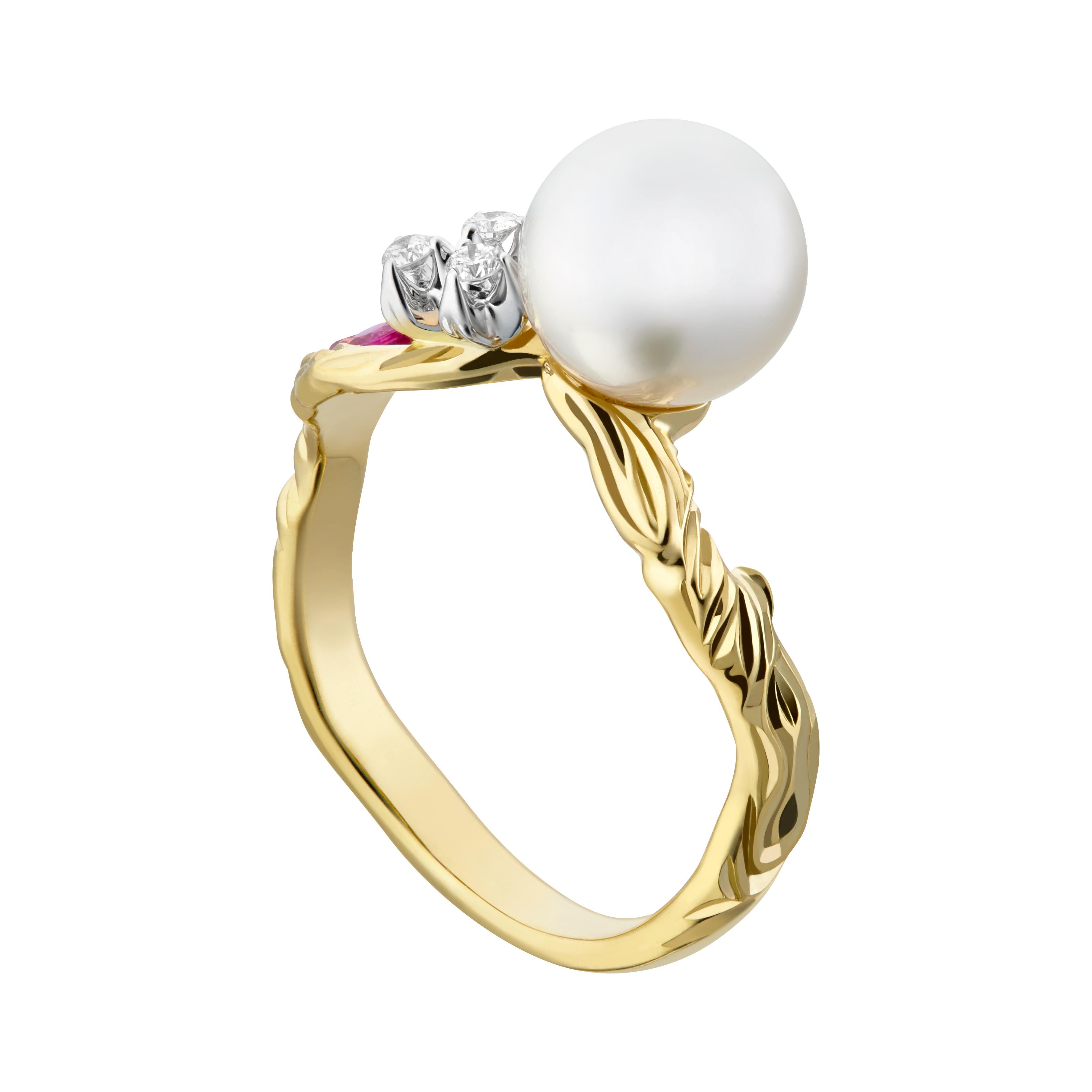 Contemporary 18 Karat Gold Akoya Pearl Diamond Flower Ring by MOISEIKIN For Sale