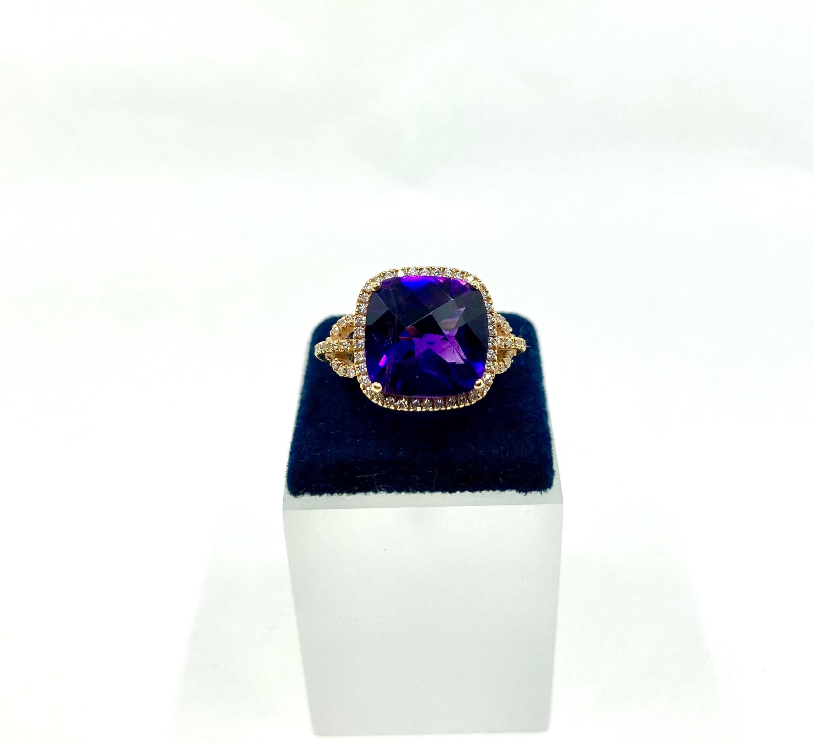 Women's 18 Karat Gold Amethyst and Diamonds Italian Ring For Sale