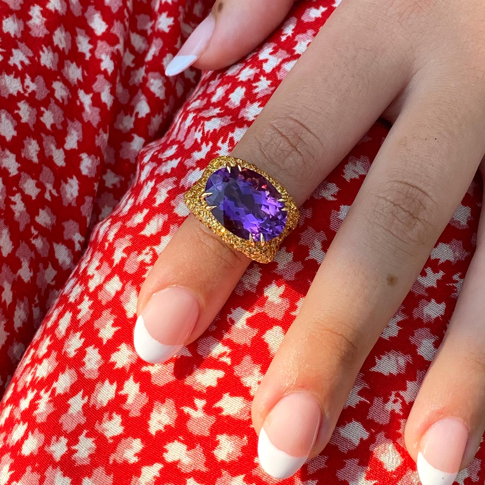 Modern 18 Karat Gold Amethyst and Yellow Sapphires Cocktail Ring