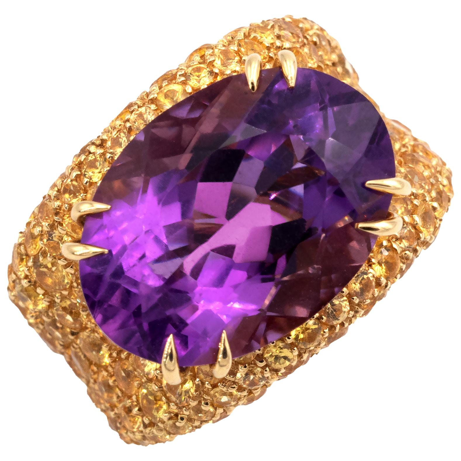 18 Karat Gold Amethyst and Yellow Sapphires Cocktail Ring