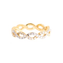 Alessa Infinity Pave Ring 18 Karat Yellow Gold Essentials Collection Alessa Infinity Pave Ring 18 Karat Yellow Gold Essentials Collection