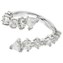 18 Karat Gold and 1.39 Carat Colorless Diamond Lasso Ring by Alessa Jewelry