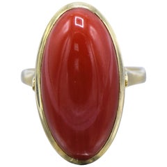 Retro 18 Karat Gold and Coral Cabochon Ring