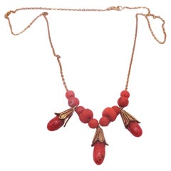 18 karat Gold and Coral Necklace.