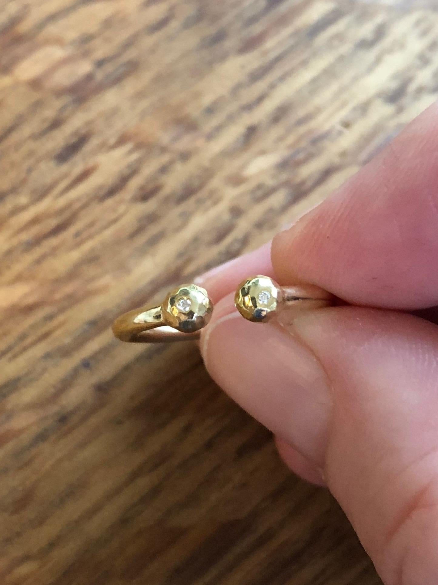 18 Karat Gold and Diamond Band In New Condition For Sale In Berkeley, CA