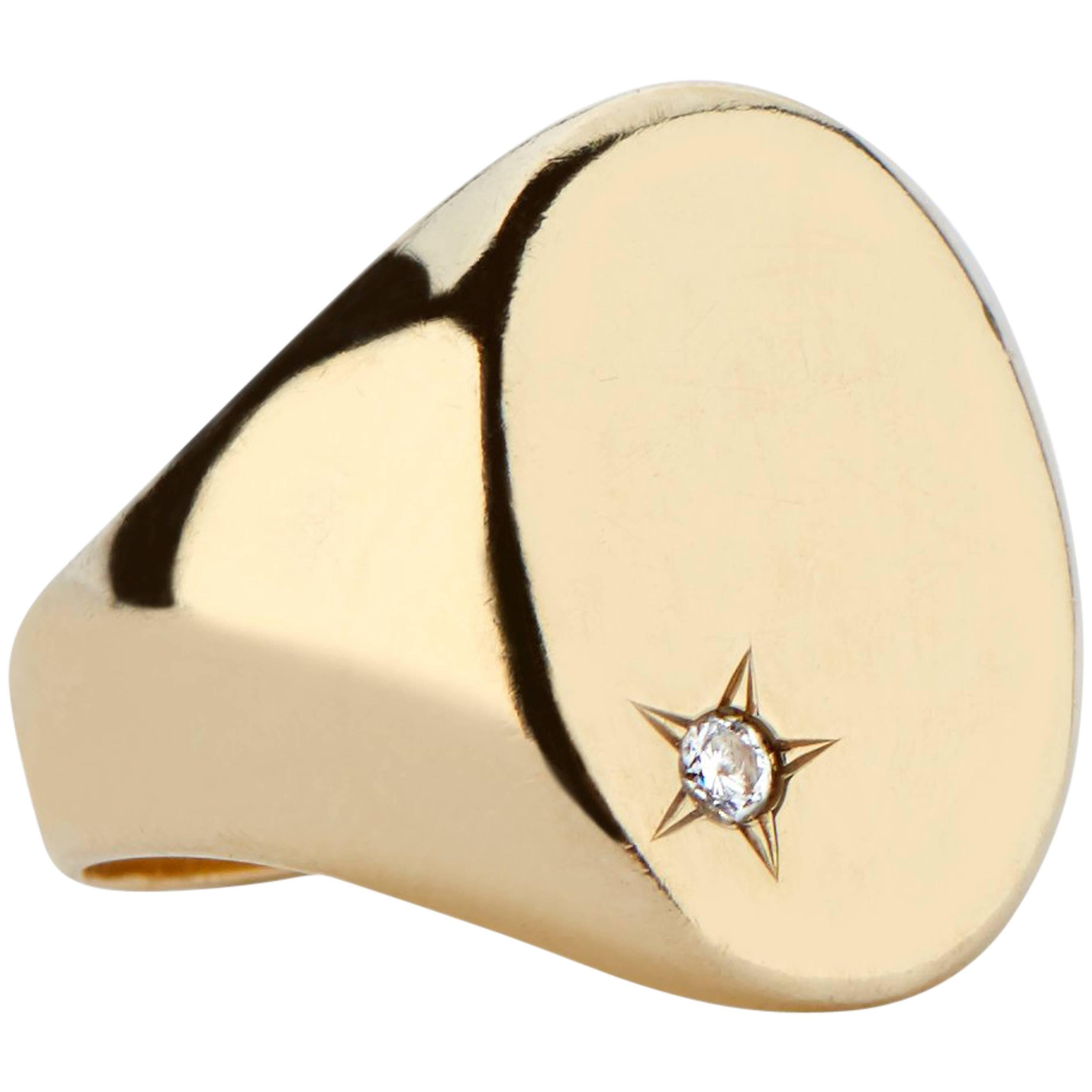 18 Karat Gold and Diamond Classic Signet Ring For Sale