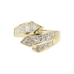 Vintage 18 Karat Gold and Diamond Modern Arrow Ring