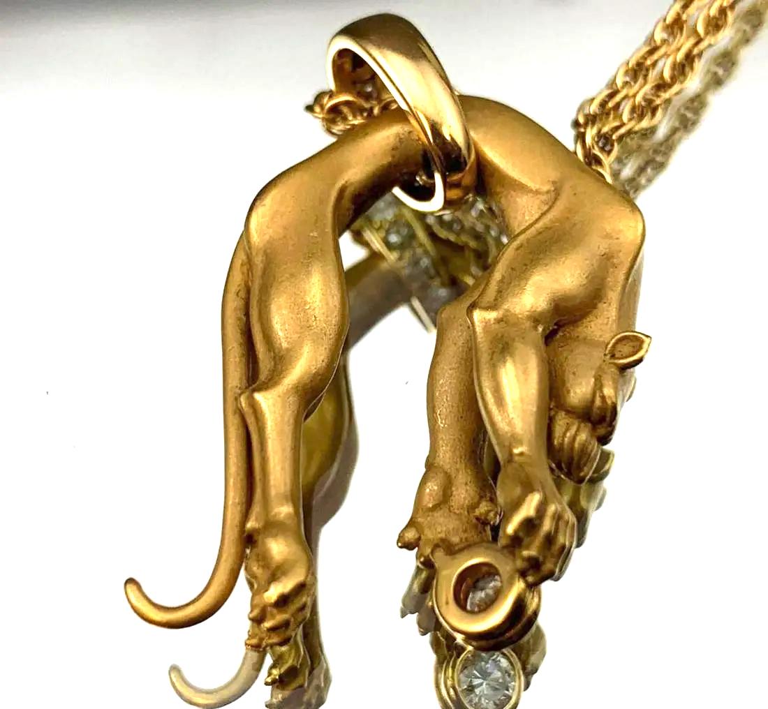 18 Karat Gold and Diamond Panther Pendant In Excellent Condition For Sale In Lodi, CA
