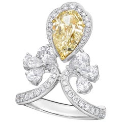 18 Karat Gold and Diamond Ring with GIA Fancy Light Brownish Greenish Yellow