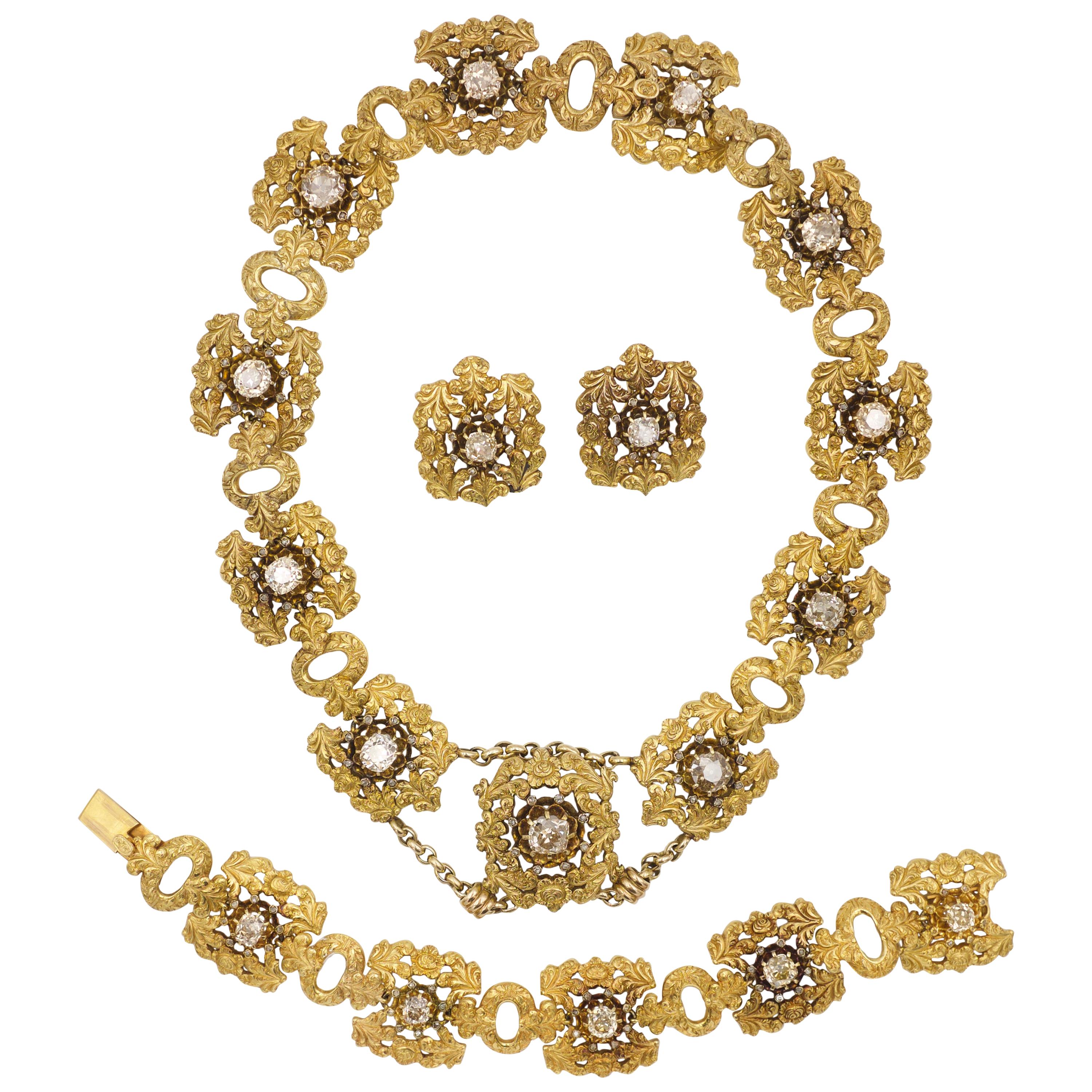 18 Karat Gold and Diamonds Original 1930s Buccellati Set For Sale