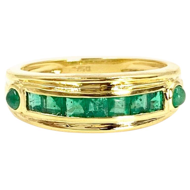 18 Karat Gold and Emerald Band Ring For Sale