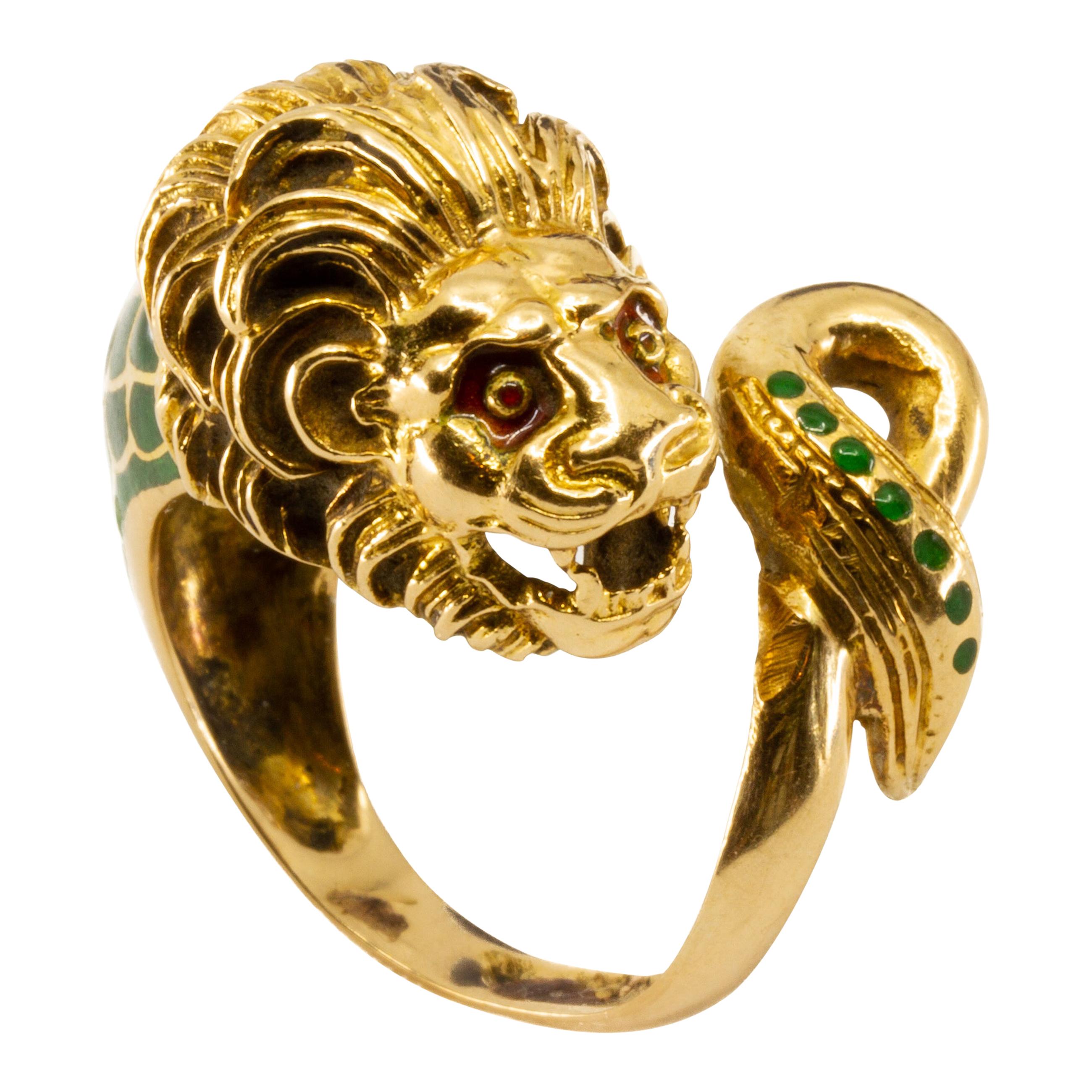 18 Karat Gold and Enamel Italian Lion Head Ring, circa 1960s