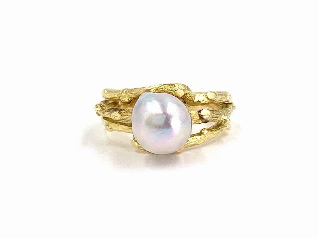 18 Karat Gold and Lilac-Silver Pearl Organic Branch Ring For Sale 1