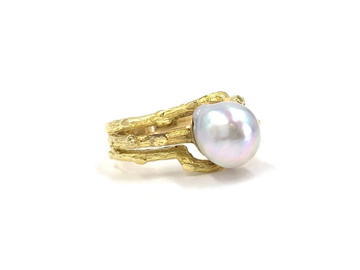 18 Karat Gold and Lilac-Silver Pearl Organic Branch Ring In Good Condition For Sale In Pikesville, MD