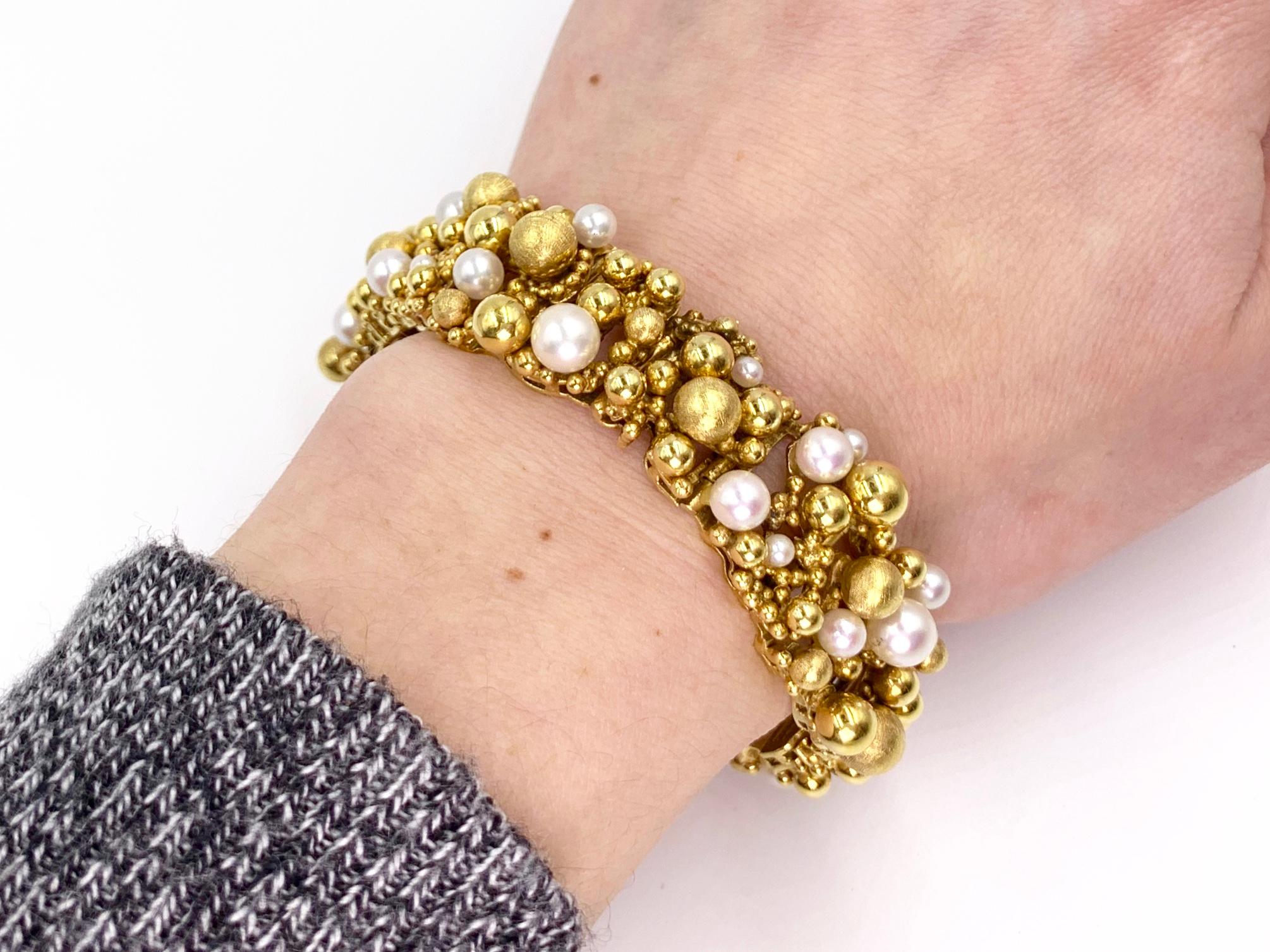 18 Karat Gold and Pearl Wide Bracelet 5