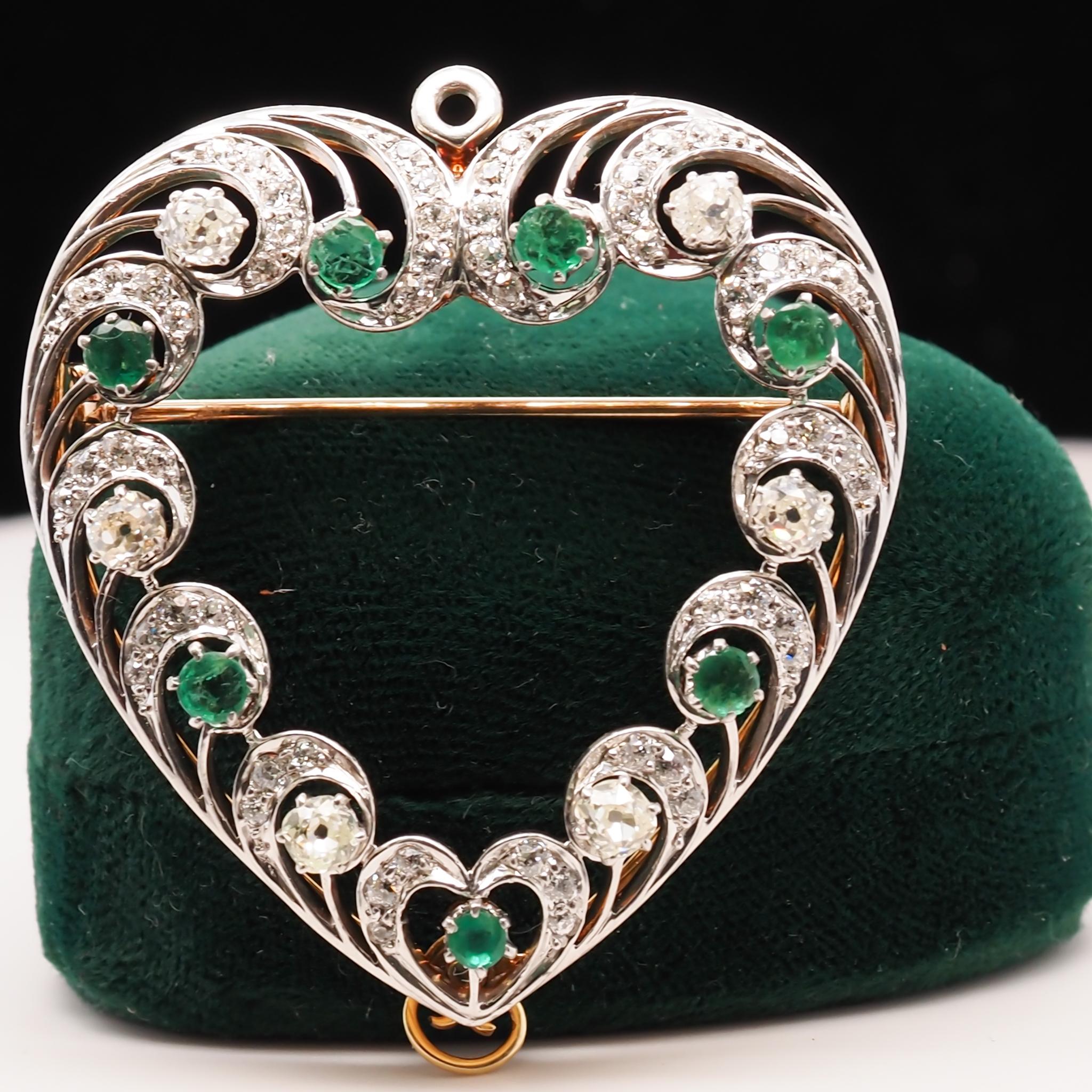 18 Karat Gold and Platinum Emerald Diamond Brooch Pendant For Sale 4