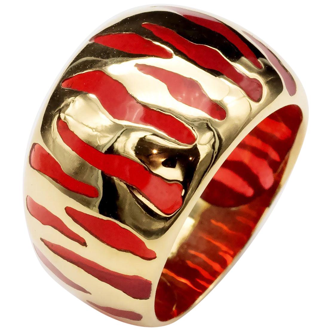 Zebra-Striped 18-Karat Gold and Orange Resin Dome Ring For Sale