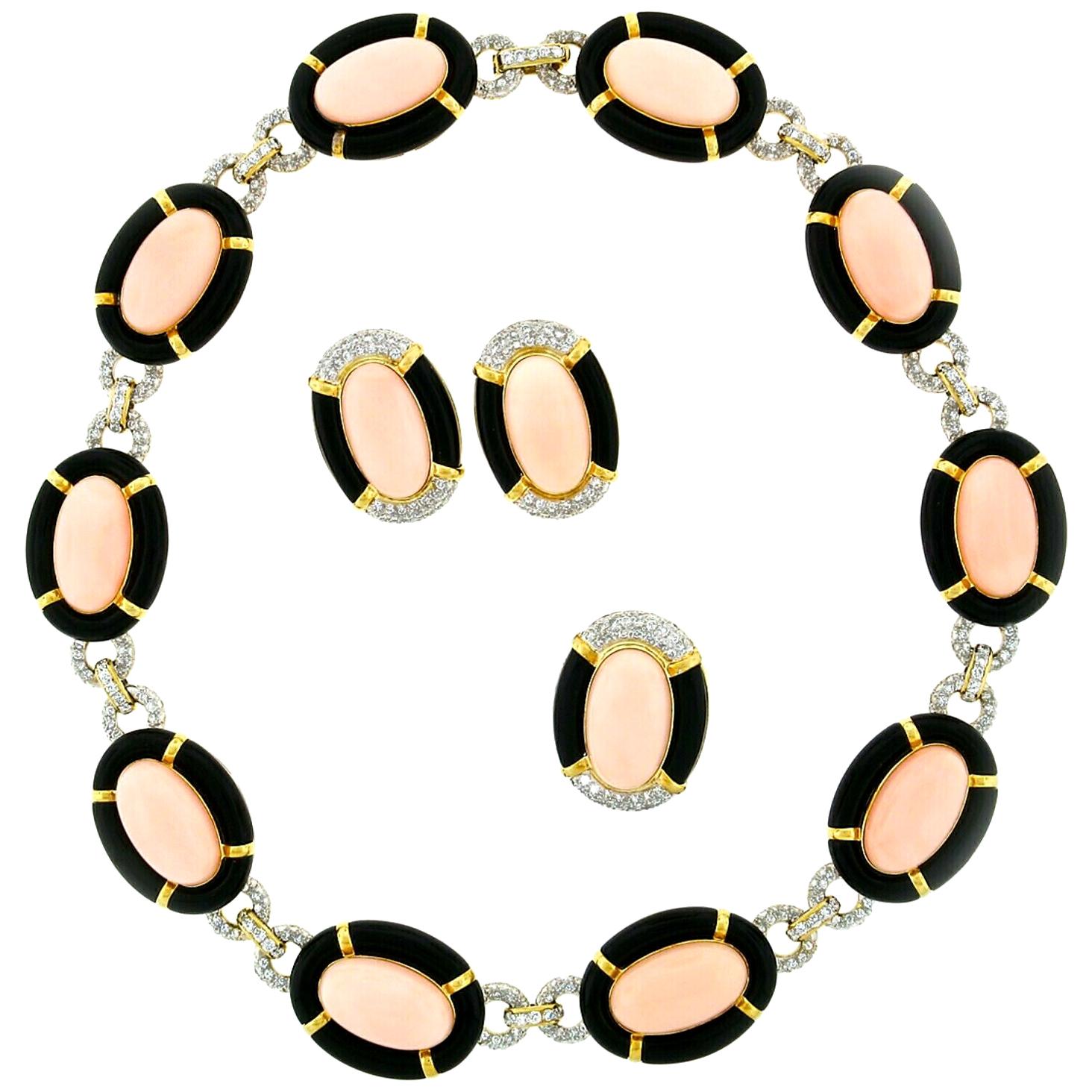 18 Karat Gold Angel Skin Coral Black Onyx Diamond Ring Necklace Earrings Set