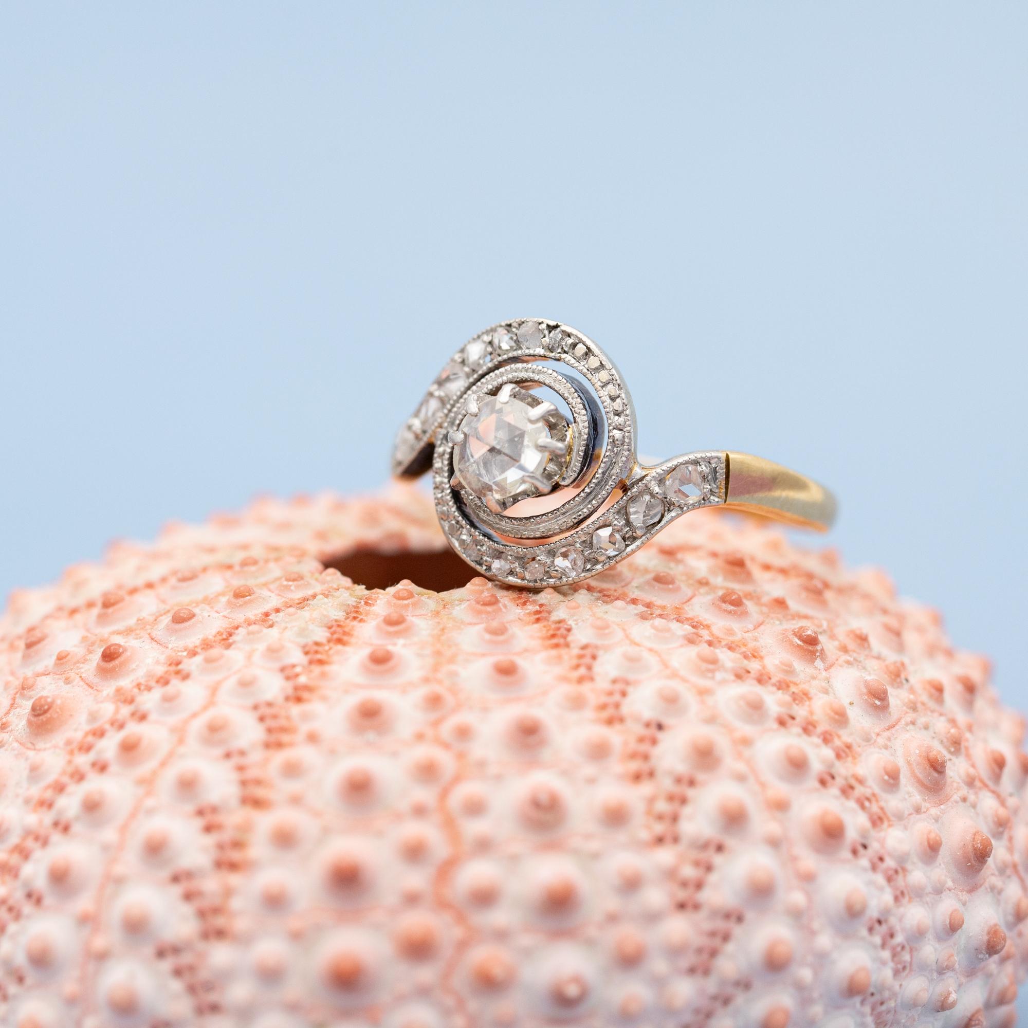 Women's or Men's 18 karat gold Antique Engagement ring - rose diamonds - Edwardian tourbillon