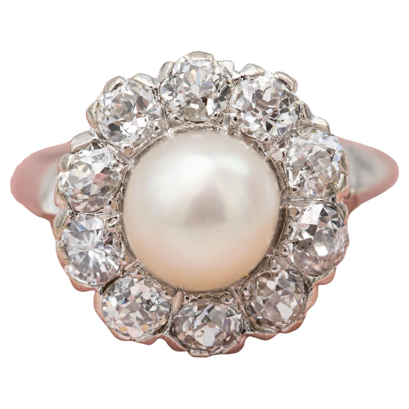 18 karat gold Antique pearl Engagement ring - Edwardian Old miner cut diamonds