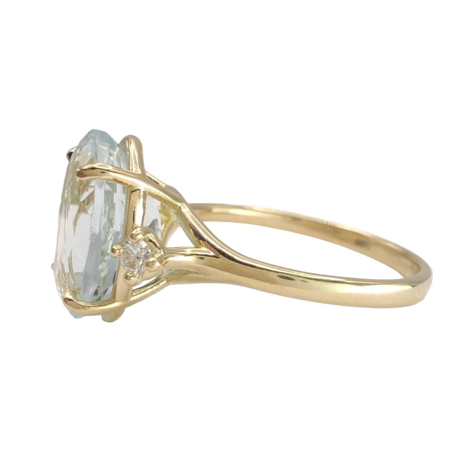 18 karat Gold Aquamarin Ring Diamonds, for weddings, engagements, proposals gift 3