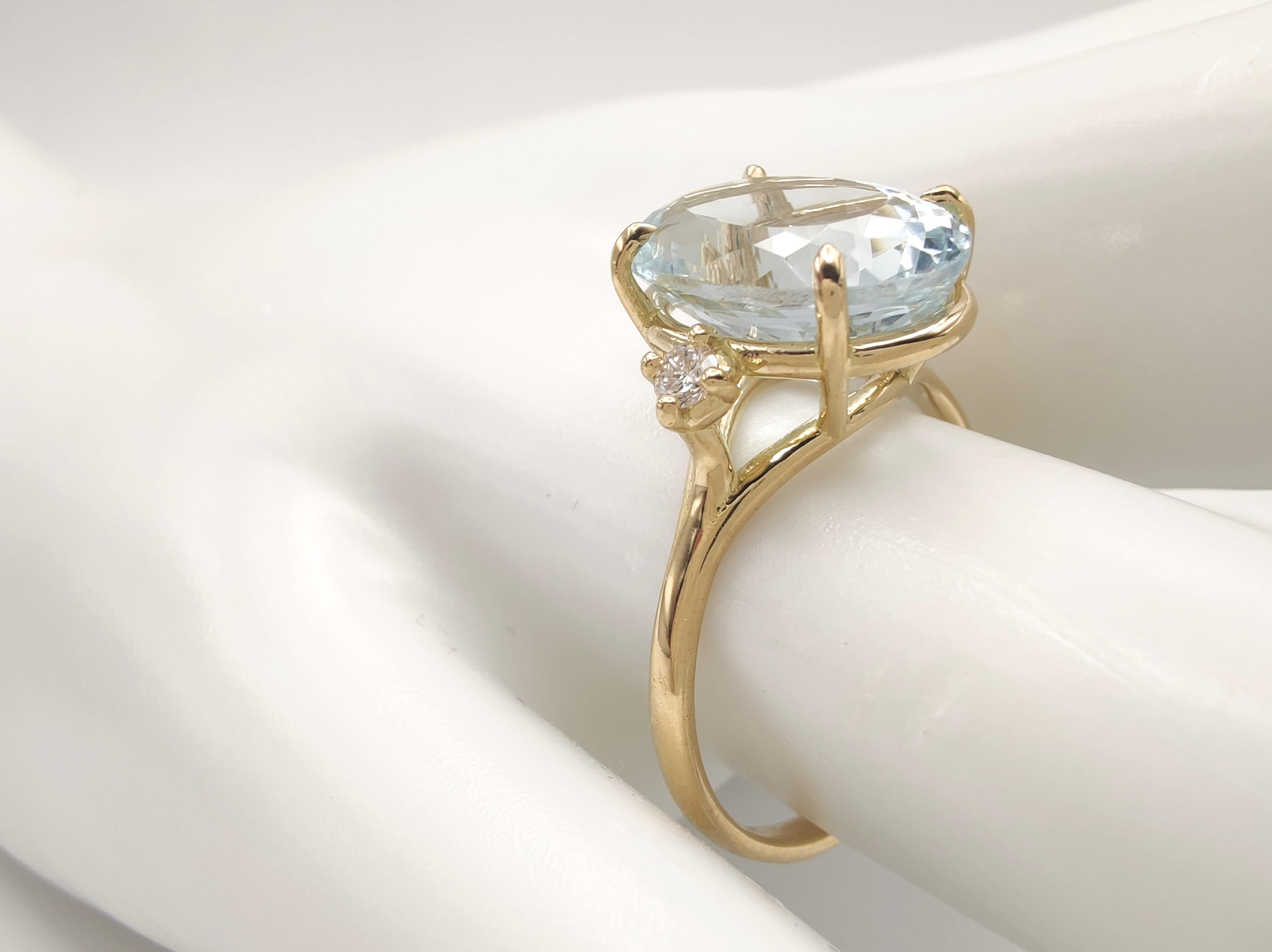 18 karat Gold Aquamarin Ring Diamonds, for weddings, engagements, proposals gift 6