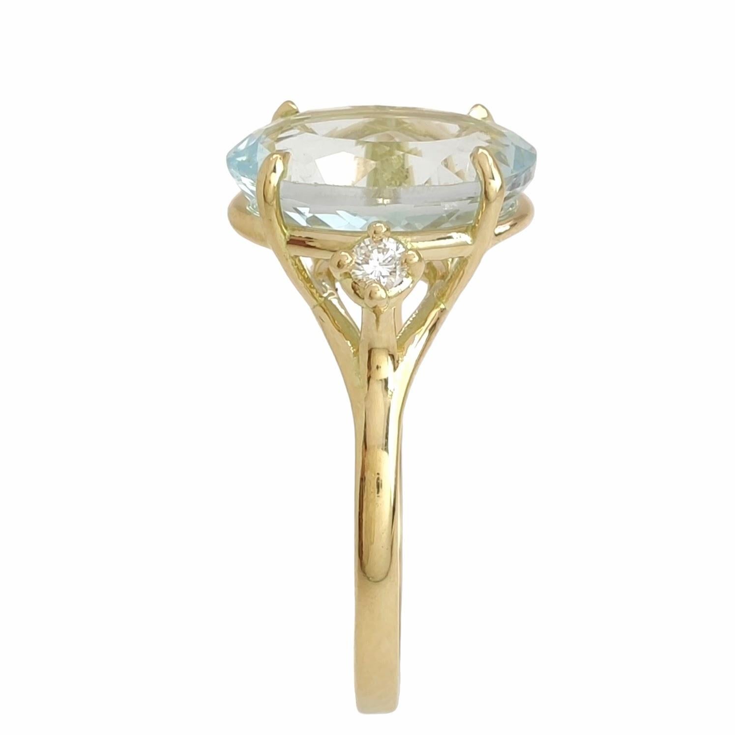 18 karat Gold Aquamarin Ring Diamonds, for weddings, engagements, proposals gift 1