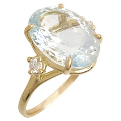 18 karat Gold Aquamarin Ring Diamonds, for weddings, engagements, proposals gift