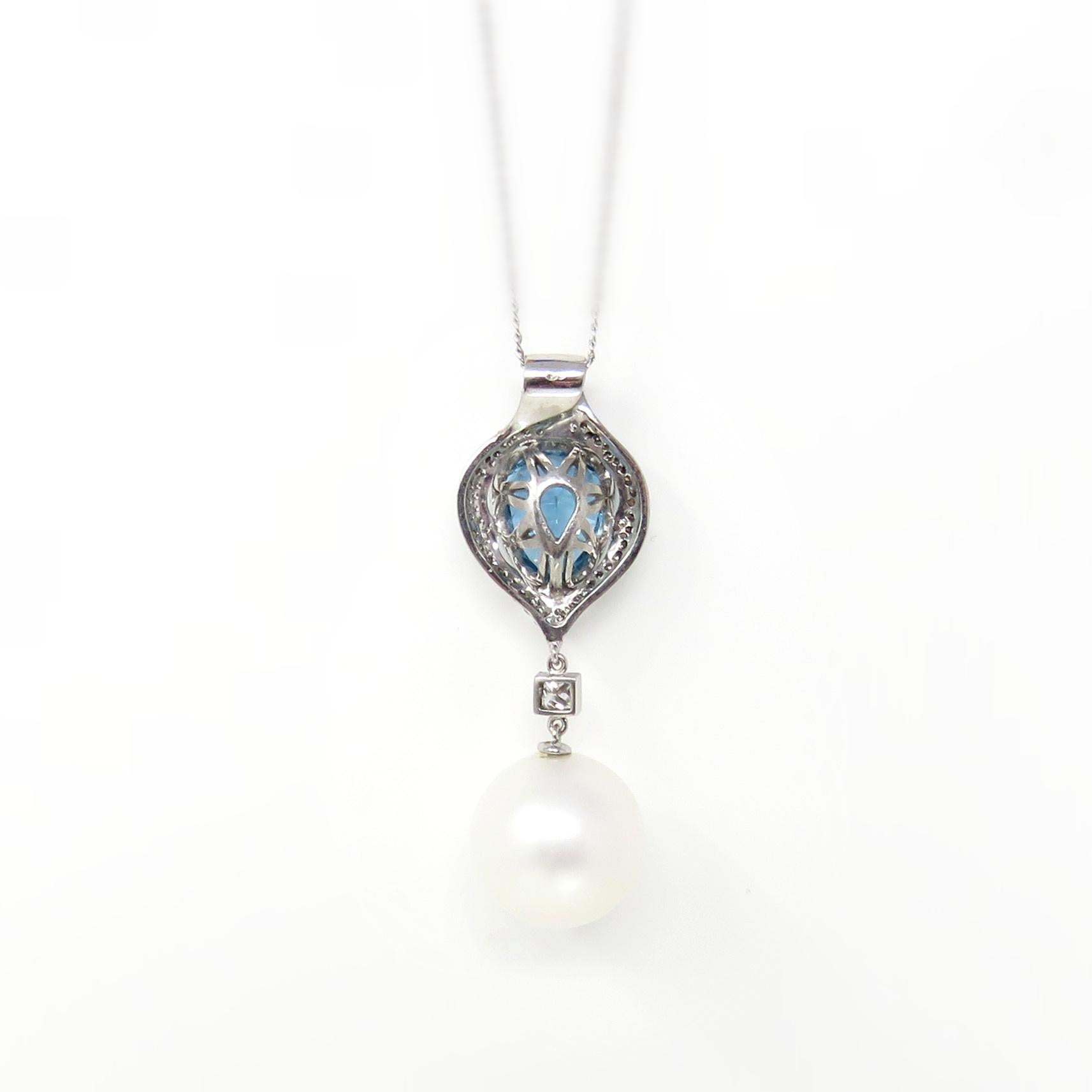 Pear Cut 18 Karat Gold Aquamarine South Sea Pearl VS Diamond Necklace Pendant