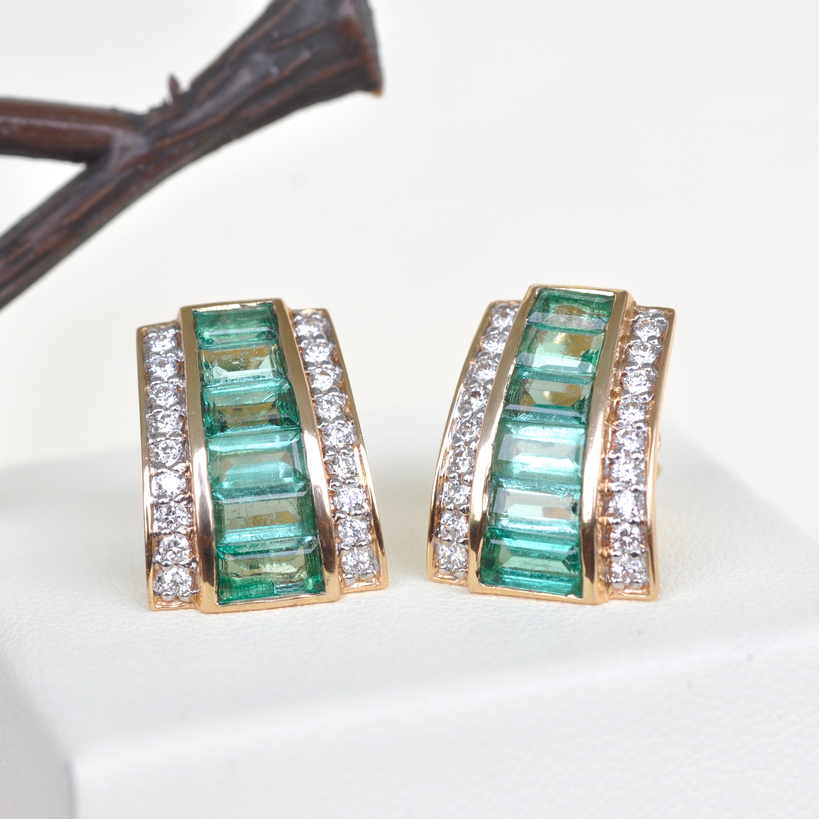 18 Karat Gold Art Deco Mint Green Emerald Baguette Diamond Stud Earrings 5